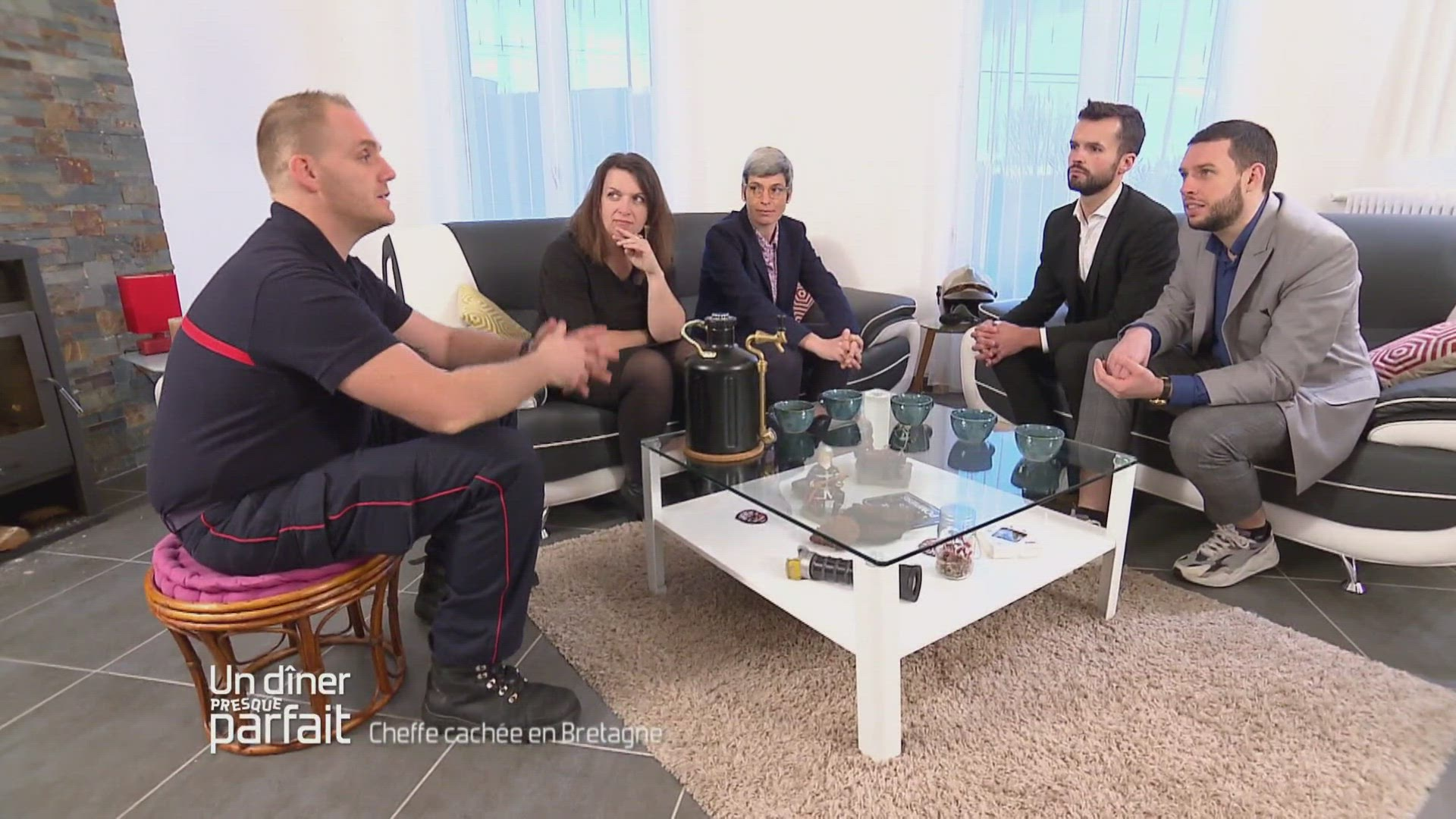 Replay Un dîner presque parfait, J5 Cheffe cachée en Bretagne du W9