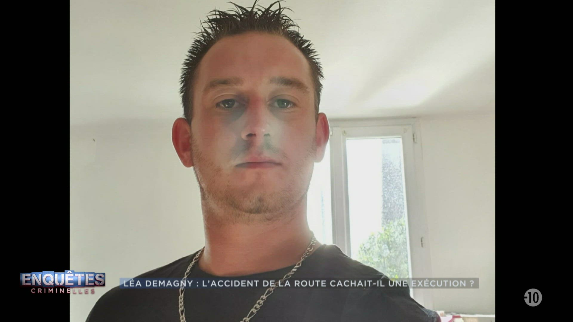 Affaire Mannechez Un Monstre Dans La Famille Replay Enquêtes criminelles, Affaire Mannechez : un monstre dans la famille  / Affaire Monique Lejeune : un trop lourd secret de famille du W9