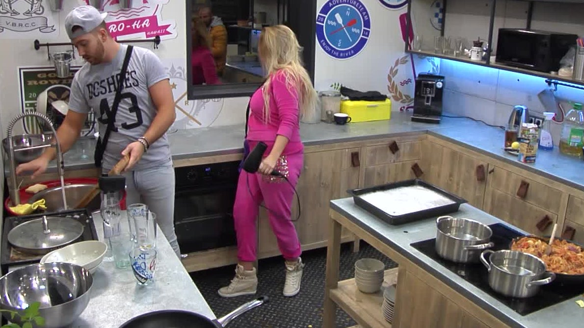 ValóVilág9 powered by Big Brother : ValóVilág8 55. rész