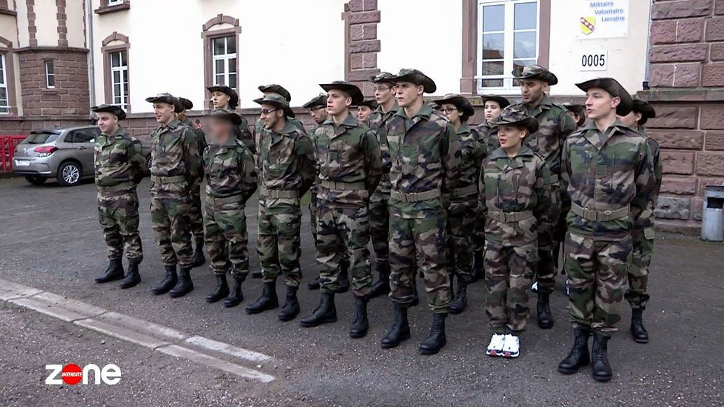 Zone interdite : Volontaires du nouveau service militaire : l'année qui va changer leur vie