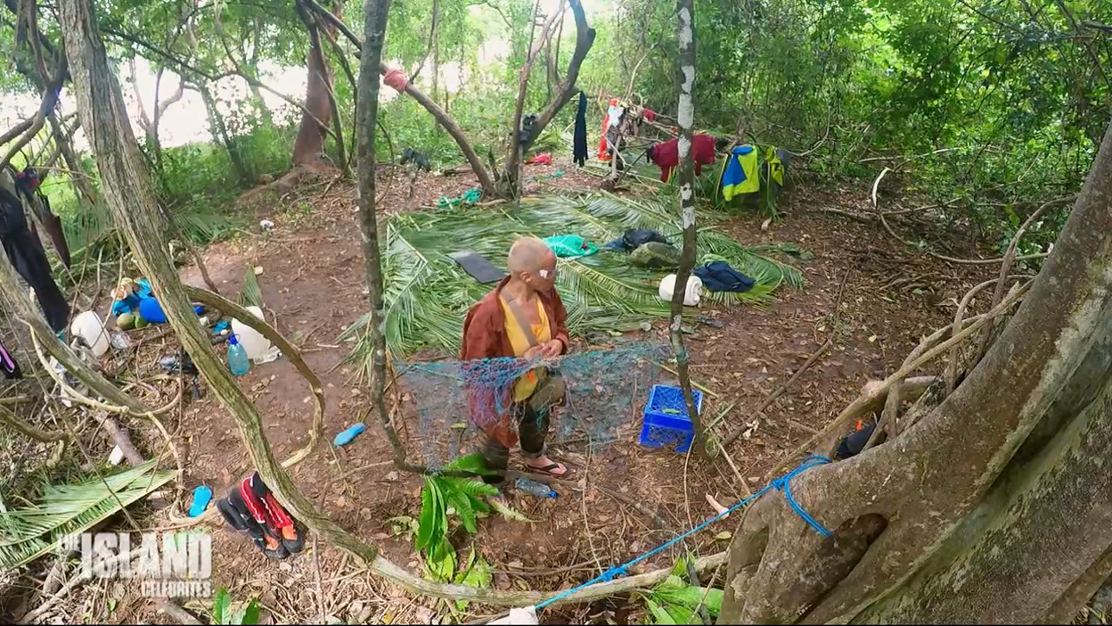 The Island : Lââm raconte l'histoire de son tube "Je veux chanter pour ceux"