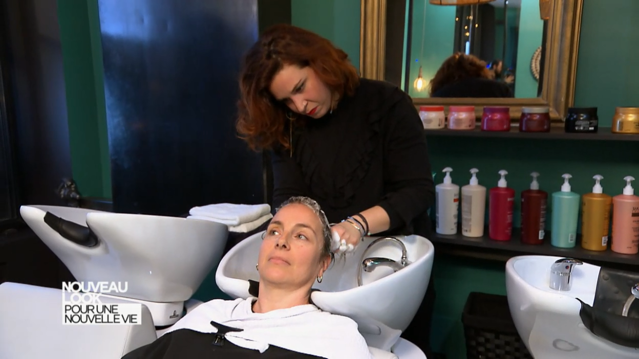 Nouveau look pour une nouvelle vie : Comment stimuler l'éclat des cheveux colorés ?