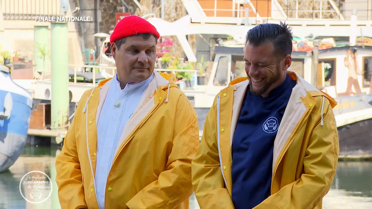 La meilleure boulangerie de France : Le bonnet de Bruno Cormerais provoque un fou rire chez Norbert Tarayre