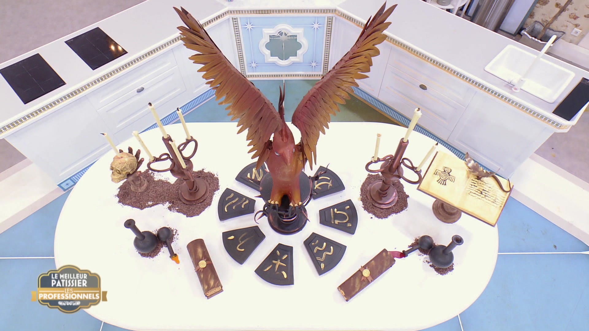 Le Meilleur Patissier Les Professionnels Sur Rtlplay Voir Les Episodes En Streaming