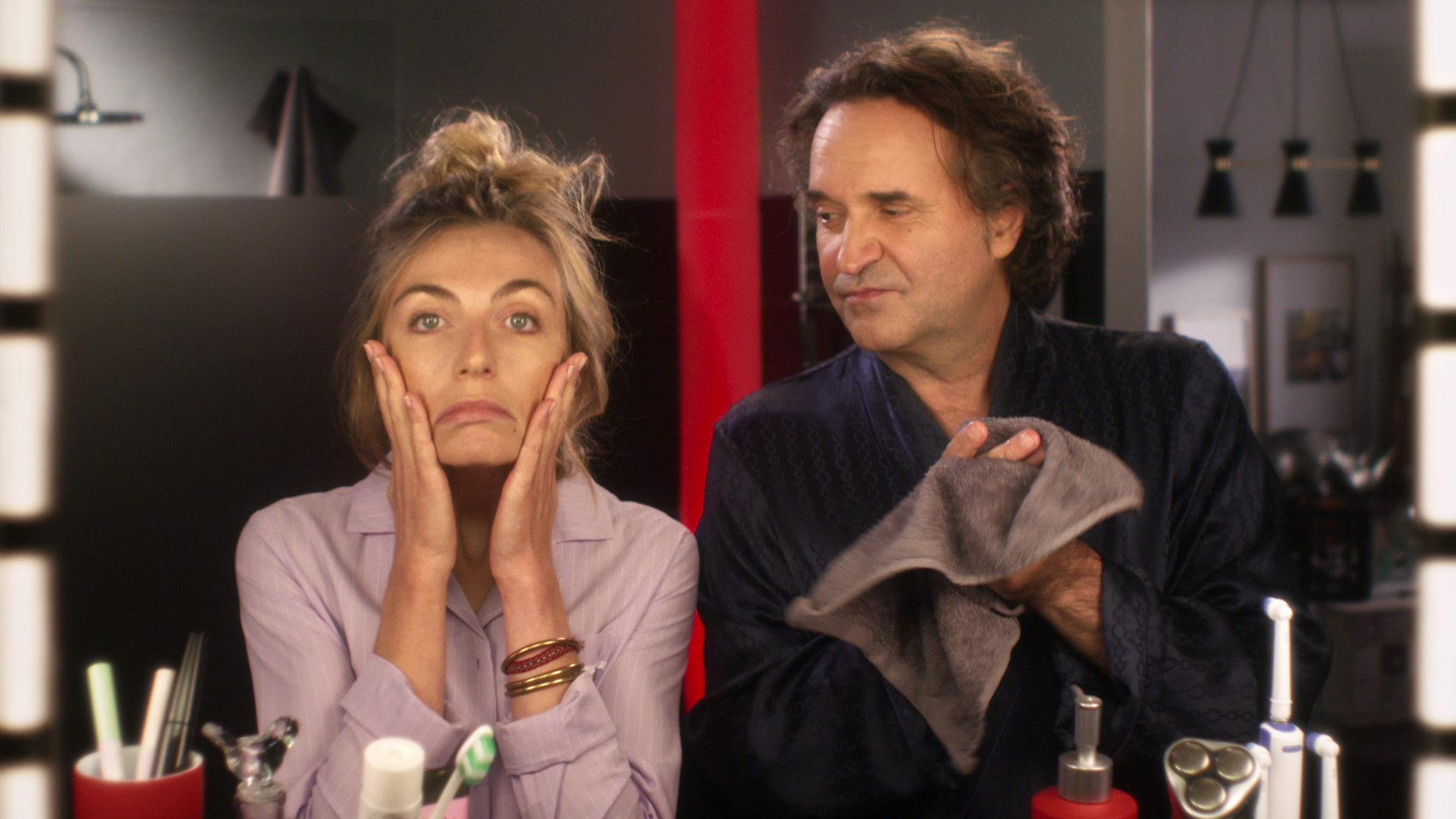 Scènes de ménages : Résolution #10 Consulter une voyante / Camille et Philippe