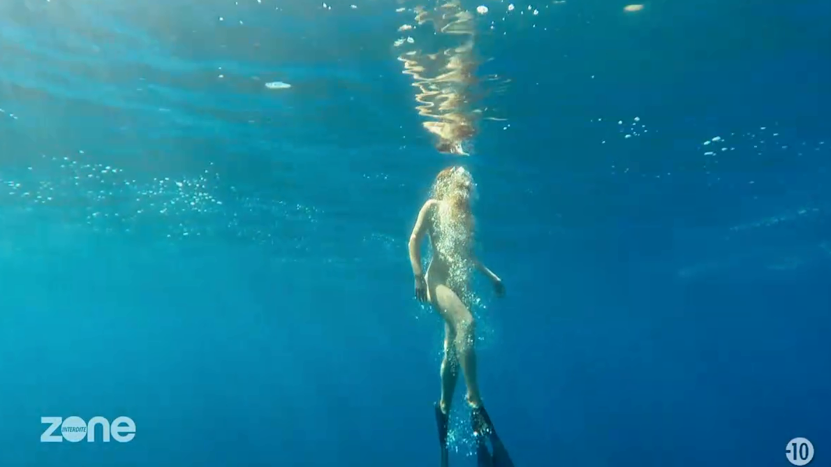 Zone interdite : Vacances naturistes : ils franchissent le pas pour la première fois