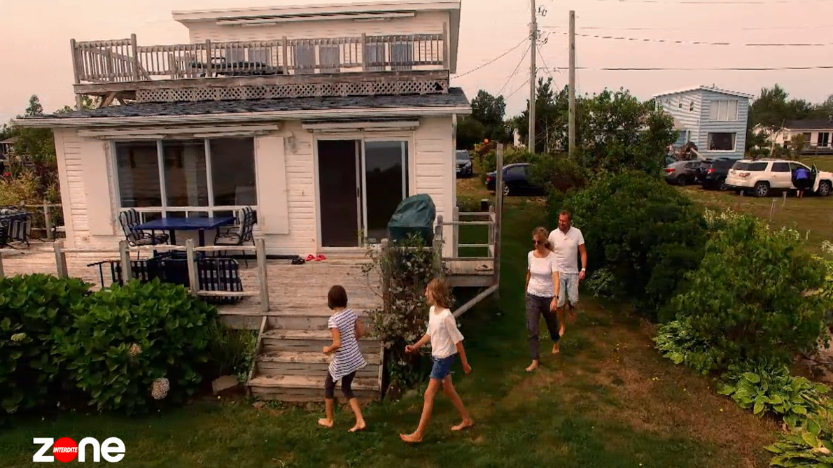 Zone interdite : Changer de vie : ces Français qui réalisent leur rêve ! (1/2)