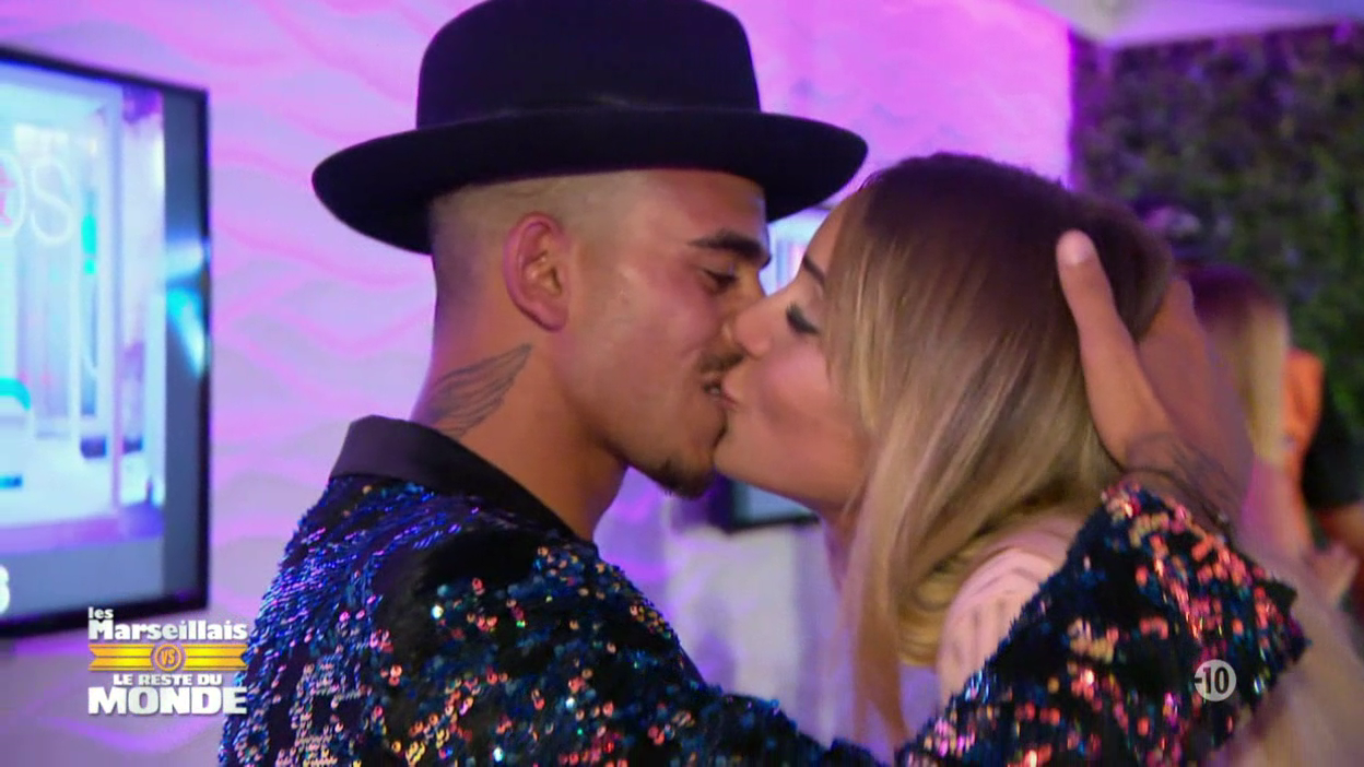 Les Marseillais Vs Le Reste Du Monde Greg Et Melanie Officialisent Leur Couple 31 10 2019 6play