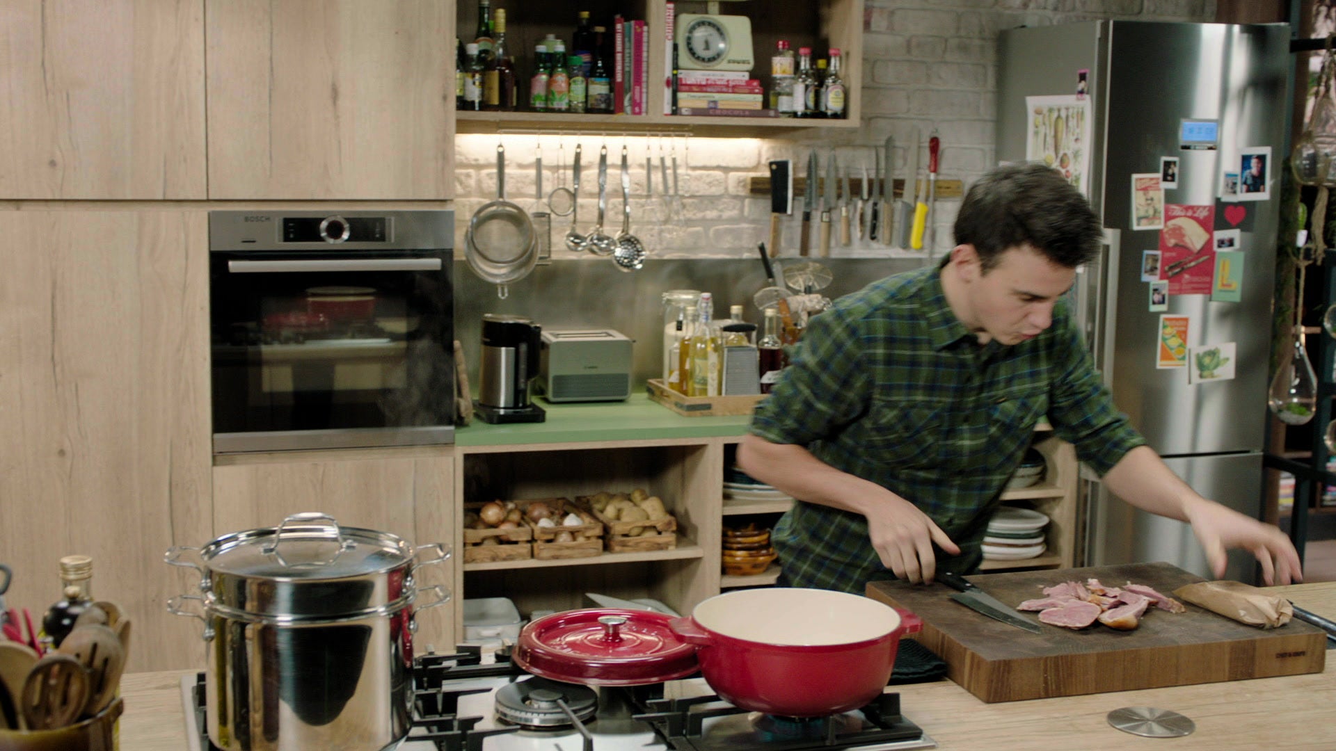 Loïc, fou de cuisine : Macaroni jambon extra fromage - RTLplay